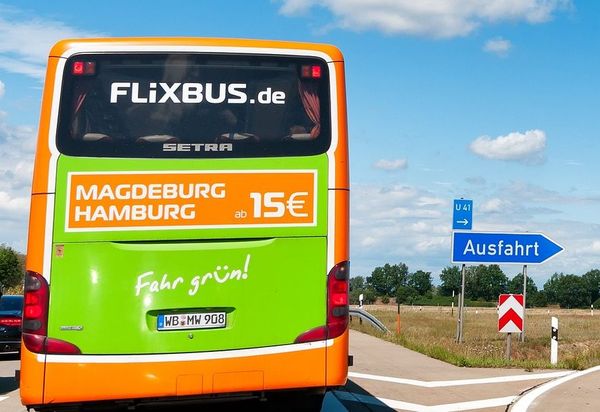 Mit dem Flixbus zur Snow Zone